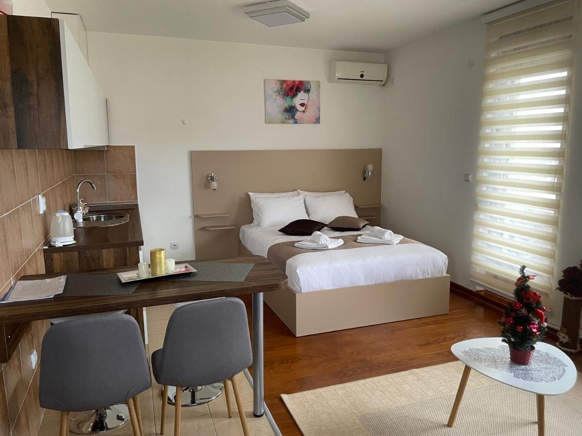 Imperia Apartments Врнячка-Баня Екстер'єр фото